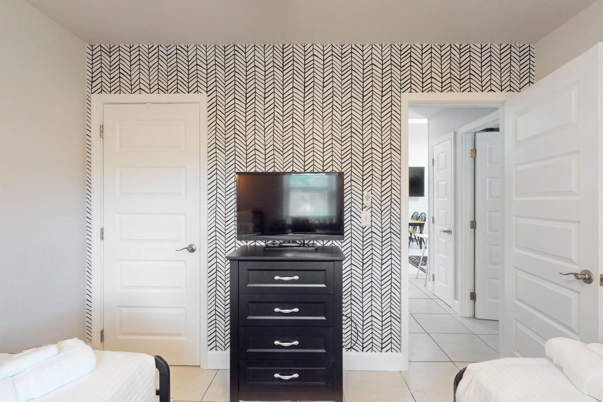 La Playita & Flip Flop Fun Villa St. George Island Room photo